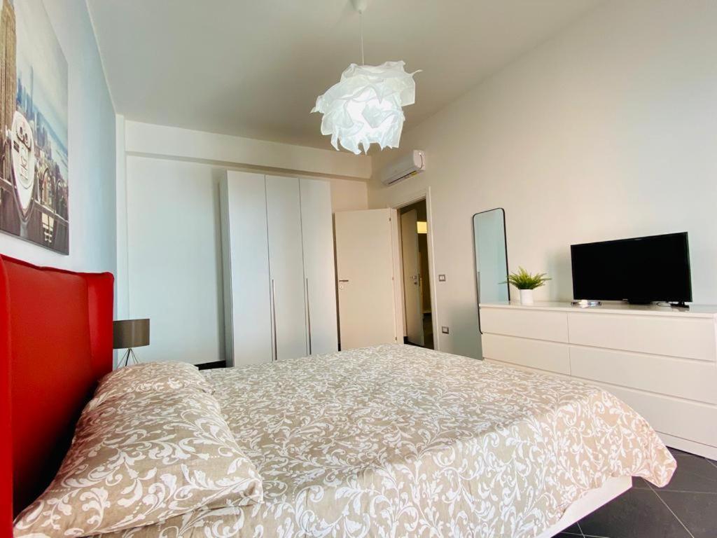 Sea View Apartment 5 Mt From The Beach Салерно Екстериор снимка